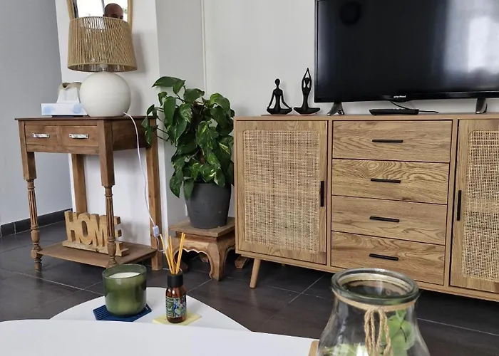 Maison Aux Portes Des Garrigues * נים